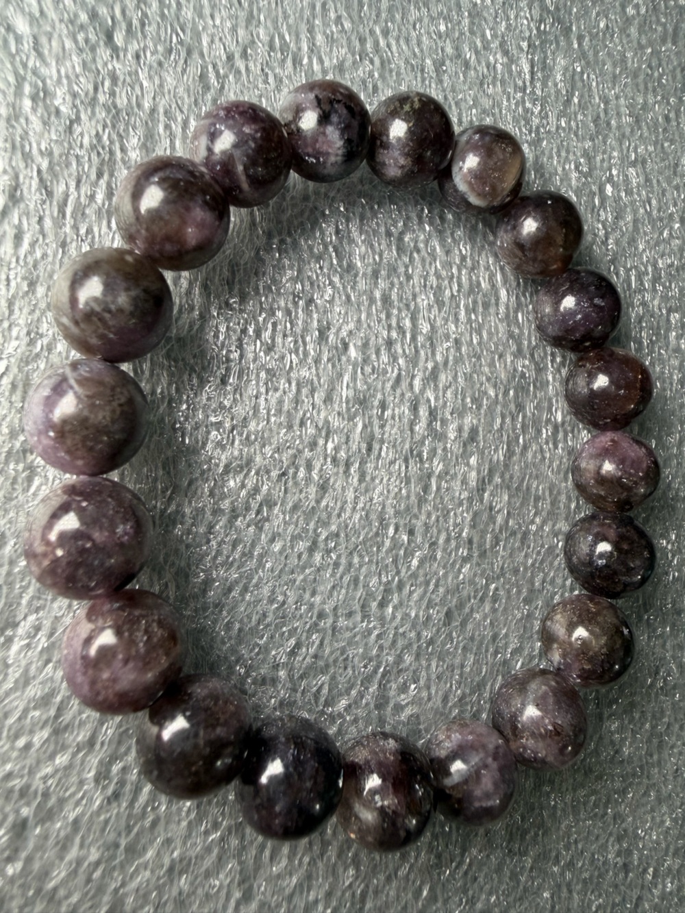 Beautiful 9MM Purple Muscovite Natural Crystal Bracelet